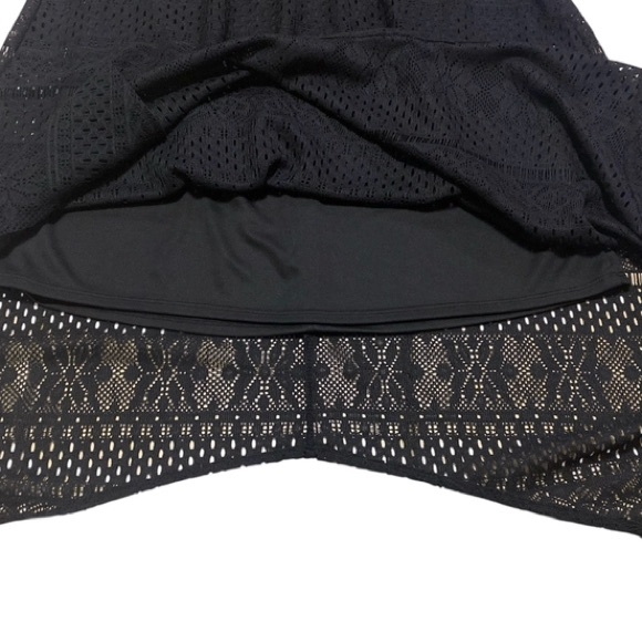 Maurice’s Women’s Elegant Black Lace Handkerchief Hem Skirt Size M Midi Length - Picture 7 of 13